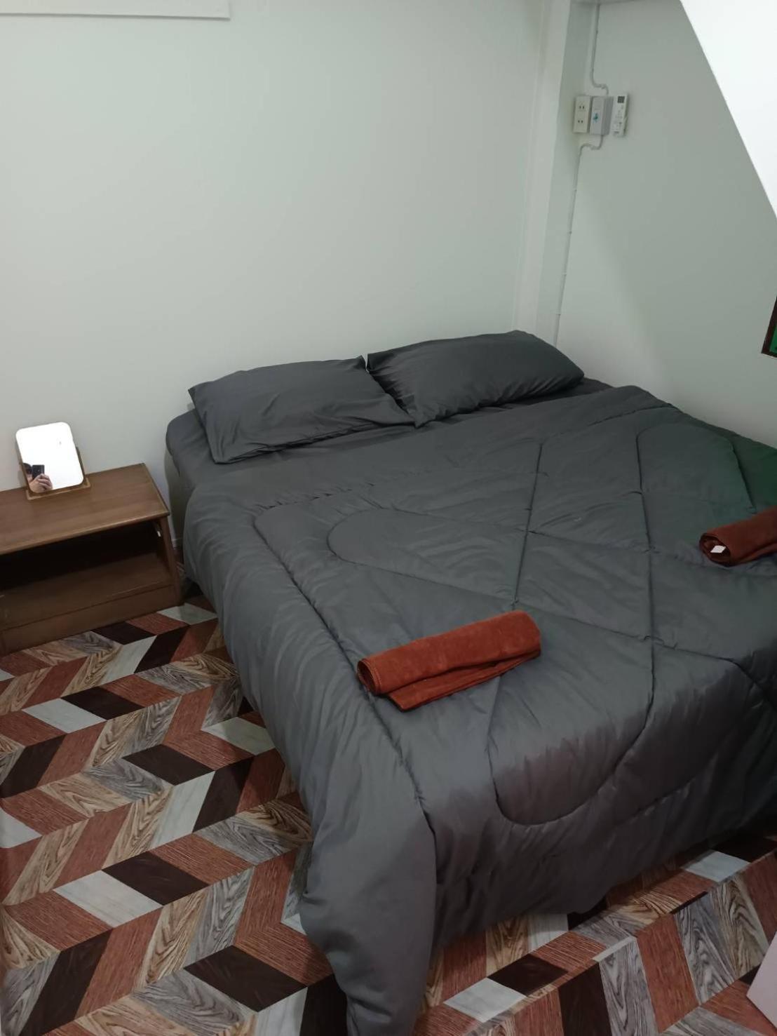 Sleep Break Hostel Sathon กรุงเทพมหานคร ภายนอก รูปภาพ