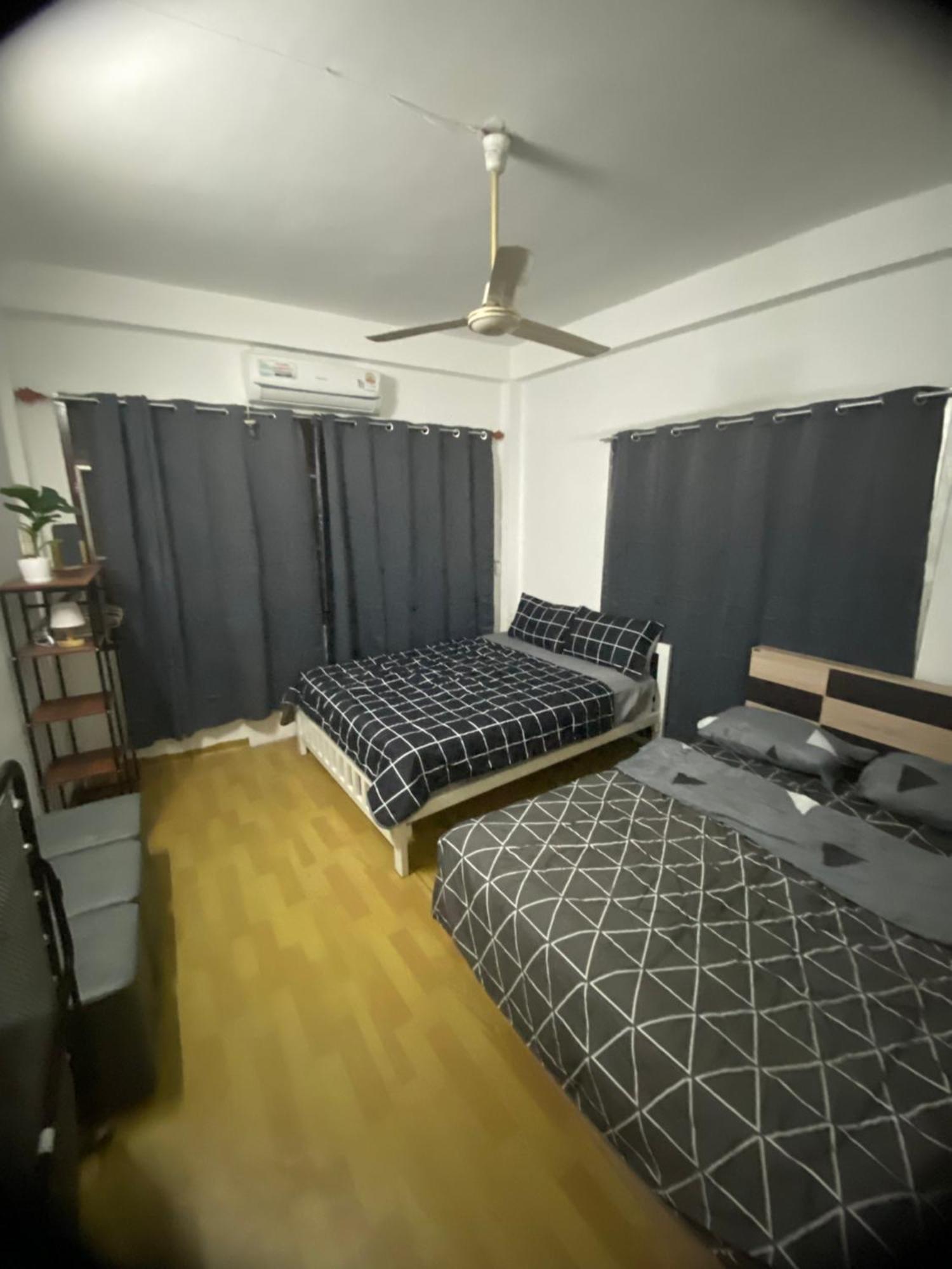 Sleep Break Hostel Sathon กรุงเทพมหานคร ภายนอก รูปภาพ