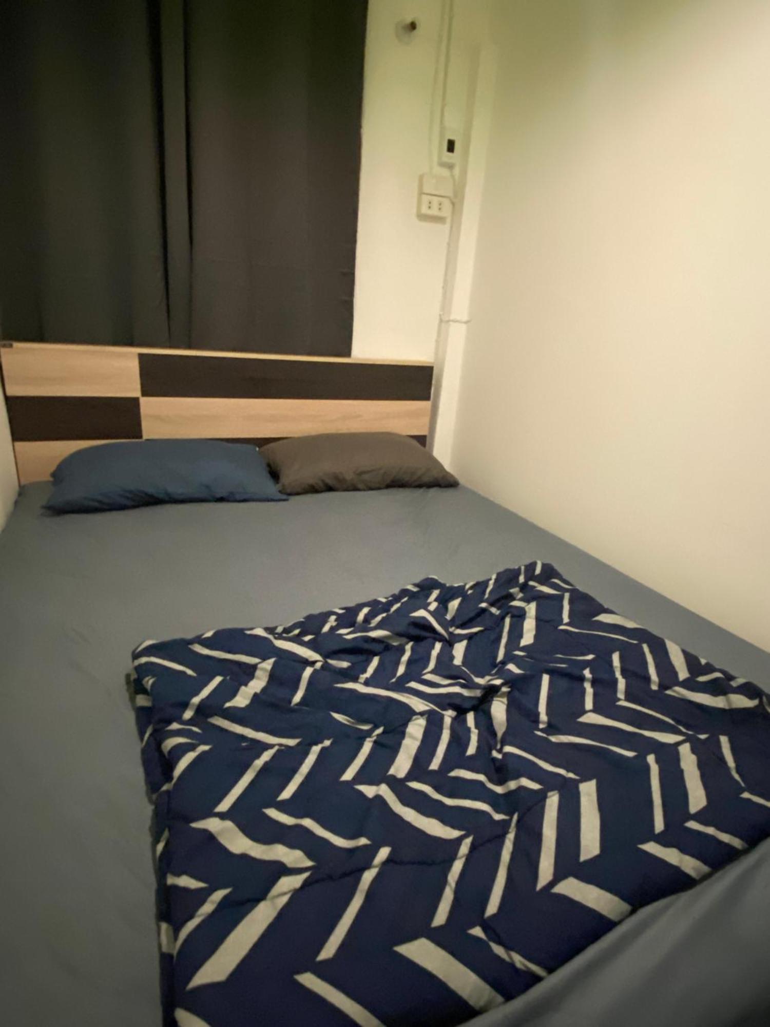 Sleep Break Hostel Sathon กรุงเทพมหานคร ภายนอก รูปภาพ